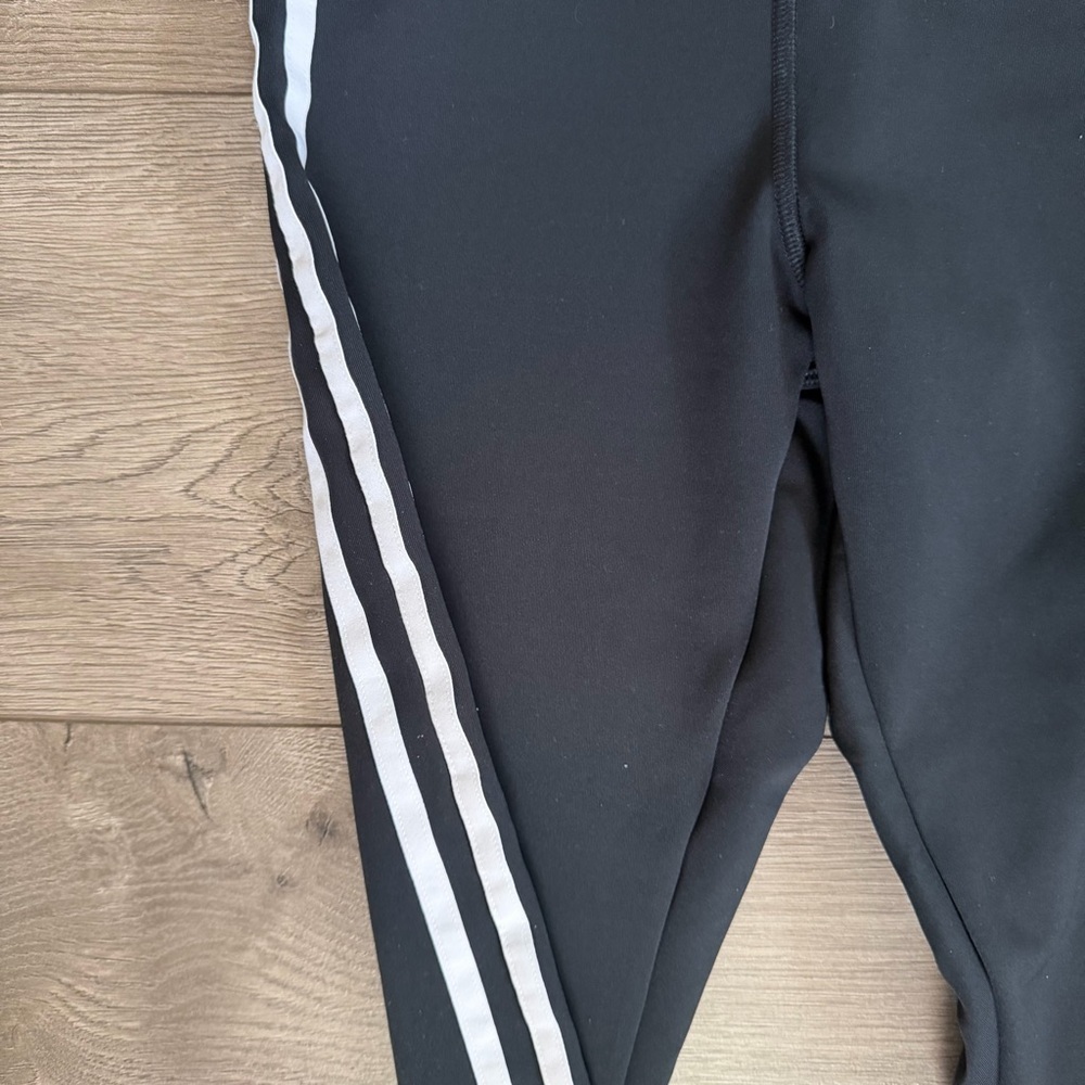 Adidas Women’s Black and White Stripe Cropped Leggings Size XS - Picture 3 of 6